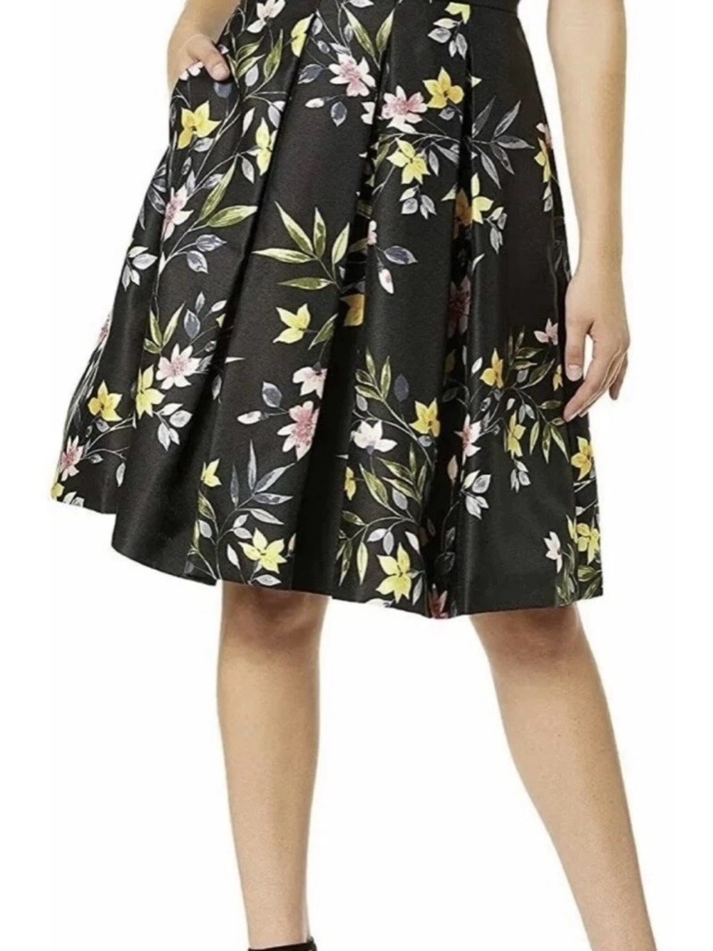 ELIZA J Skirt FLORAL PRINT A-Line Full Lined Pockets Pleated Black Party Size 6